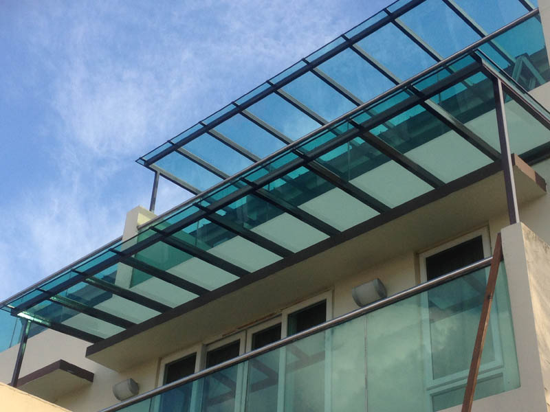 Polycarbonate Awning-Shelter 2